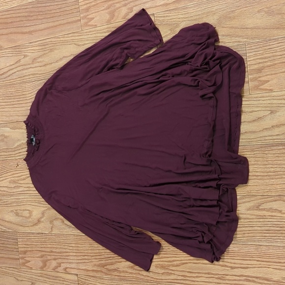 Lane Bryant Tops - Purple high low tunic size 26 / 28 Lane Bryant neck 3/4 sleeve mock neck